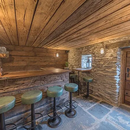 Villa Quirky Retreats - The Barn *