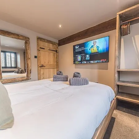 Villa Quirky Retreats - The Barn Staveley (Cumbria)
