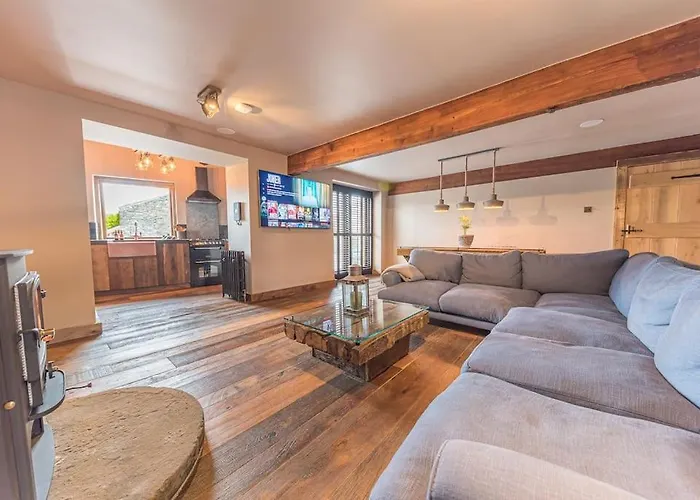 Quirky Retreats - The Old Stable * Staveley (Cumbria)