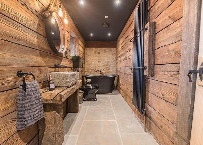 Quirky Retreats - The Old Stable Villa