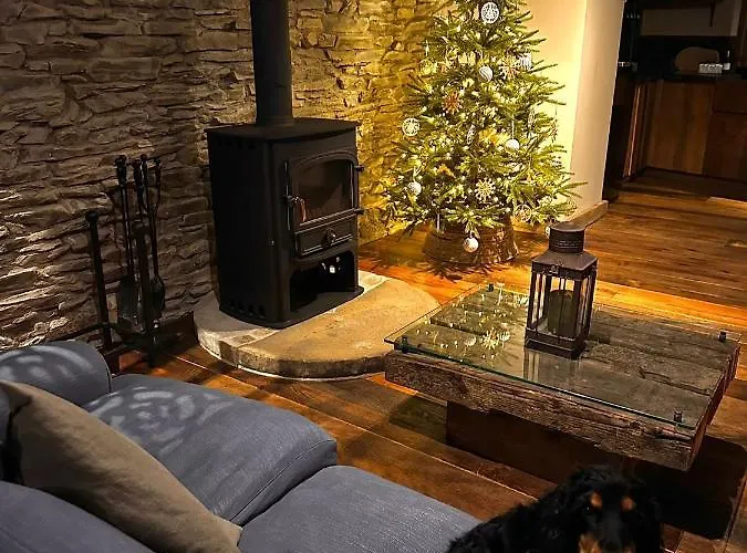 Quirky Retreats - The Old Stable *