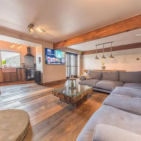 Quirky Retreats - The Barn * 斯泰夫利